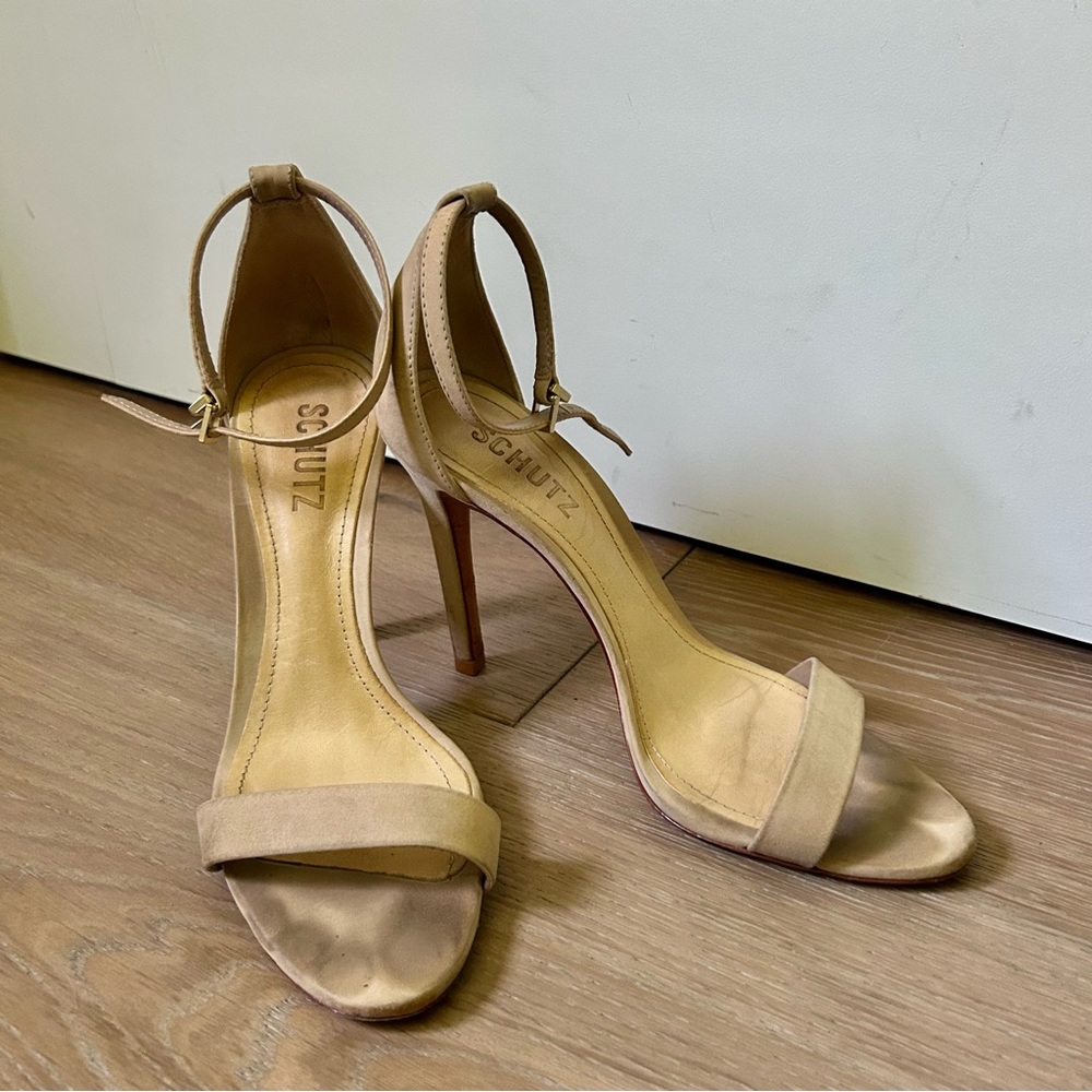 Schutz beige suede strappy heels 7